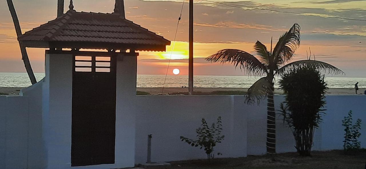 Poovar Sea View Rooms And Boating Family & Couple Only Kültér fotó