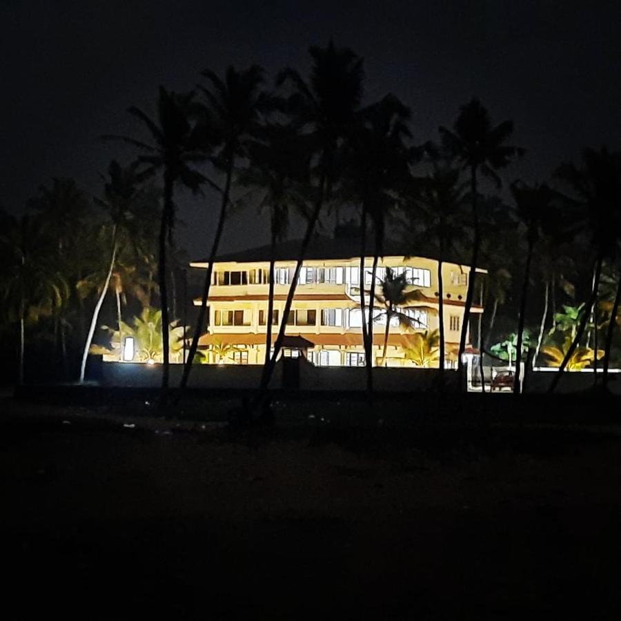 Poovar Sea View Rooms And Boating Family & Couple Only Kültér fotó